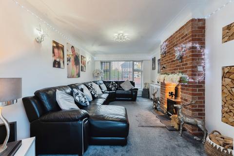 4 bedroom detached house for sale, Spital Road, Wirral, Merseyside, CH63
