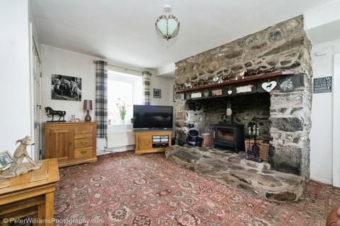 3 bedroom detached house for sale, Nebo, Caernarfon, Gwynedd, LL54