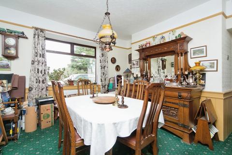 undefined, Llanberis, Caernarfon, Gwynedd, LL55