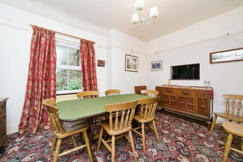 undefined, Llanberis, Caernarfon, Gwynedd, LL55