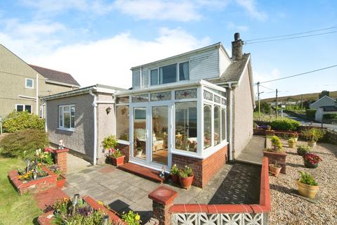 3 bedroom detached house for sale, Carmel, Caernarfon, Gwynedd, LL54