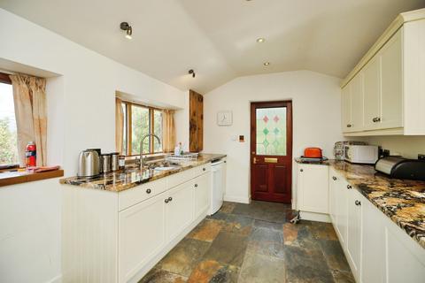 2 bedroom detached house for sale, Clynnogfawr, Caernarfon, Gwynedd, LL54