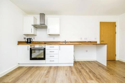 2 bedroom flat for sale, Queen Street, Waterloo, Liverpool, Merseyside, L22