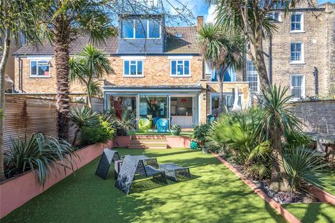 undefined, Southgate Road, Islington, London, N1