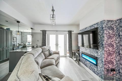 undefined, Leicester Avenue, Waterloo, Merseyside, L22
