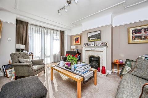 undefined, Warwick Avenue, Crosby, Merseyside, L23