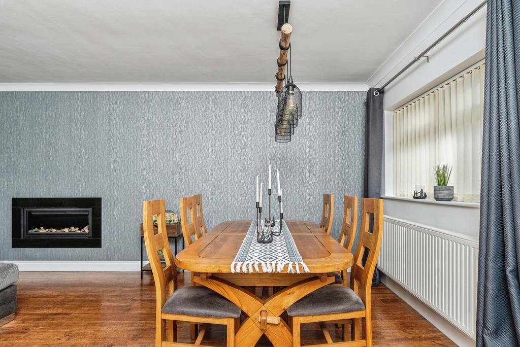 Lounge/Diner