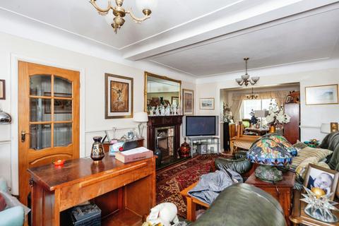 3 bedroom semi-detached house for sale, Croughton Road, Stoak, Chester, Cheshire, CH2