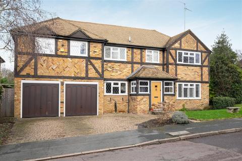 undefined, Leycester Close, Windlesham