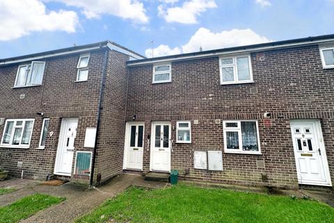 2 bedroom apartment to rent, Bletchmore Close, Harlington, Hayes, Greater London, UB3