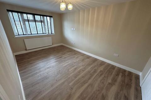 2 bedroom apartment to rent, Bletchmore Close, Harlington, Hayes, Greater London, UB3