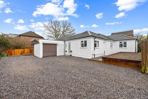 4 bedroom detached bungalow for sale, Hendon Road, Bordon, GU35