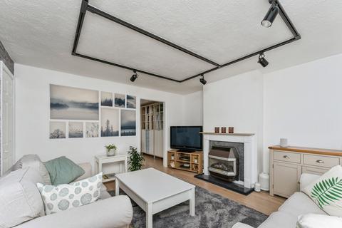 3 bedroom terraced house for sale, Tudor Green, Chester, Cheshire, CH1