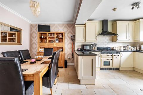 4 bedroom semi-detached house for sale, Gander Green Lane, Cheam,