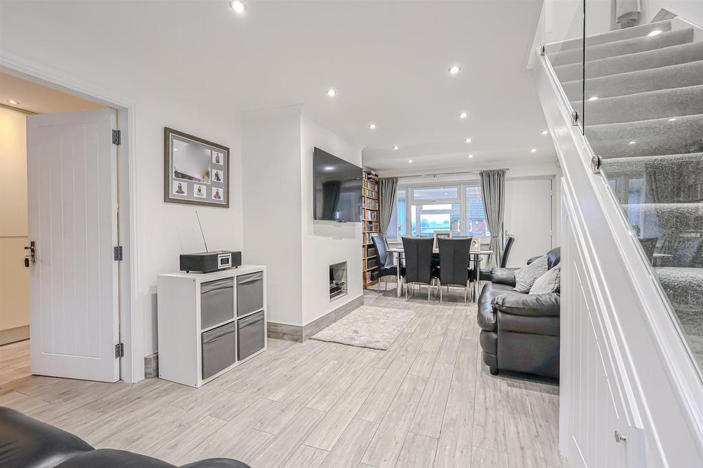 South View Road Carlton, Nottingham, NG4 3 QN