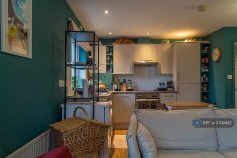 undefined, Alexander Court, Bristol, BS3