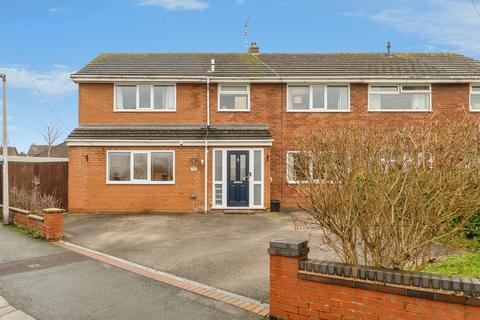 undefined, Brunswood Green, Hawarden, Deeside, Flintshire, CH5