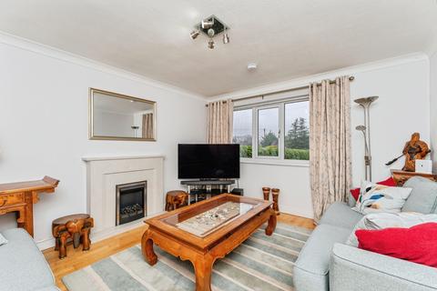 undefined, Brunswood Green, Hawarden, Deeside, Flintshire, CH5
