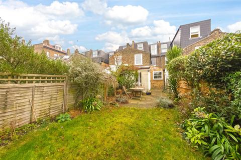4 bedroom terraced house for sale, Fullerton Road, London, SW18