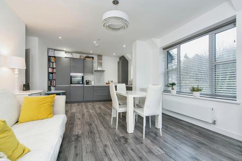 2 bedroom flat for sale, Victoria Park, Colwyn Bay, Conwy, LL29