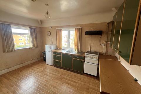 3 bedroom flat for sale, Brompton Avenue, Rhos on Sea, Colwyn Bay, Conwy, LL28