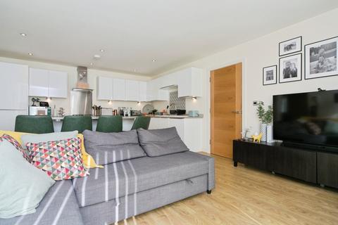 2 bedroom flat for sale, College Avenue, Rhos on Sea, Colwyn Bay, Conwy, LL28