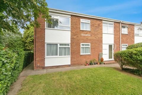 2 bedroom flat for sale, Llandudno Road, Rhos on Sea, Colwyn Bay, Conwy, LL28