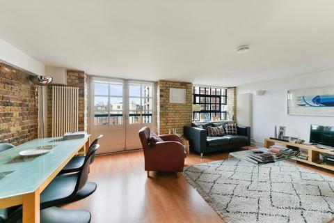 2 bedroom flat to rent, Merchant Court, Wapping Wall, London, E1W