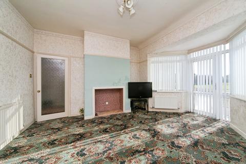 2 bedroom bungalow for sale, Penrhyn Avenue, Rhos on Sea, Colwyn Bay, Conwy, LL28