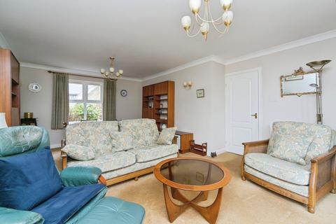 3 bedroom detached house for sale, Kings Crescent, Colwyn Bay, Conwy, LL29