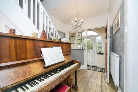 4 bedroom semi-detached house for sale, Berthes Road, Old Colwyn, Colwyn Bay, Conwy, LL29