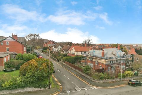 6 bedroom detached house for sale, Woodland Park, Colwyn Bay, Conwy, LL29