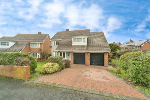 5 bedroom detached house for sale, Lwyd Grove, Colwyn Bay, Conwy, LL29