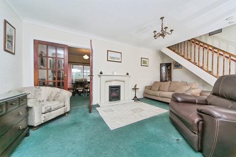 5 bedroom detached house for sale, Lwyd Grove, Colwyn Bay, Conwy, LL29
