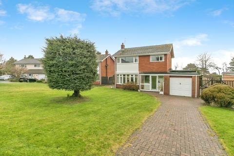 3 bedroom detached house for sale, Sunningdale Avenue, Colwyn Heights, Colwyn Bay, Conwy, LL29