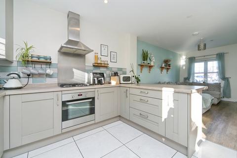 2 bedroom end of terrace house for sale, Plas Hesketh, Abergele, Conwy, LL22