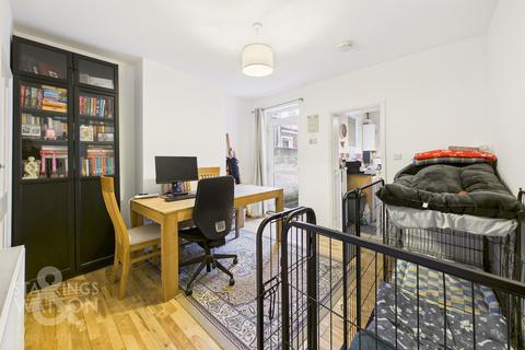 3 bedroom terraced house for sale, Beaconsfield Road, Norwich
