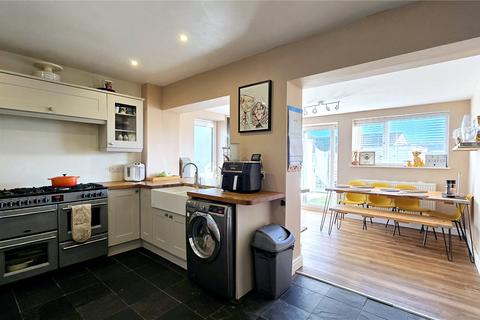 3 bedroom semi-detached house for sale, Ffordd Pendyffryn, Valley, Holyhead, LL65