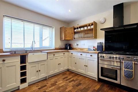 5 bedroom link detached house for sale, Llanrhyddlad, Holyhead, LL65