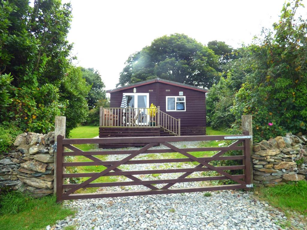 Log Cabin
