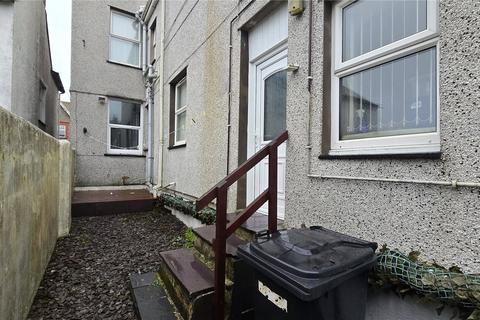 1 bedroom flat for sale, Bryn Goleu Avenue North, Holyhead, Isle of Anglesey, LL65