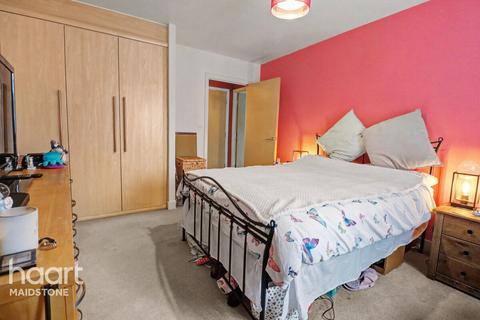 undefined, Sandling Lane, Maidstone