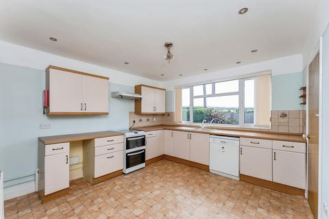 3 bedroom detached house for sale, Lon Y Plas, Flint Mountain, Flintshire, CH6