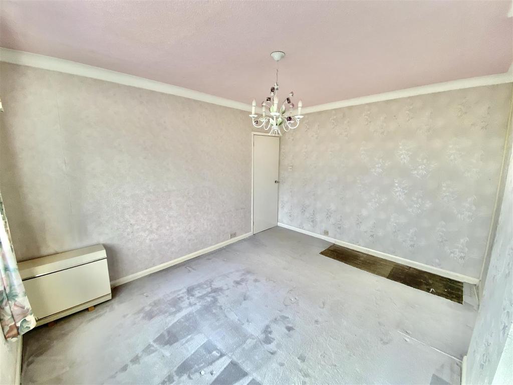 Bedroom one 1.jpeg