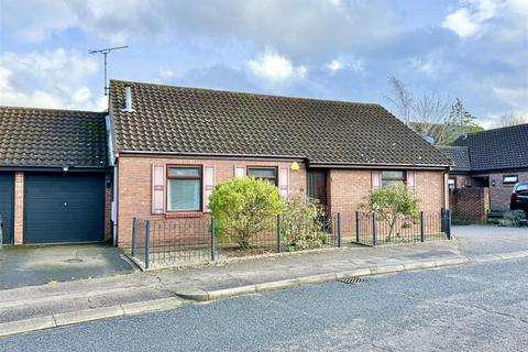 undefined, Roxwell Avenue, Chelmsford