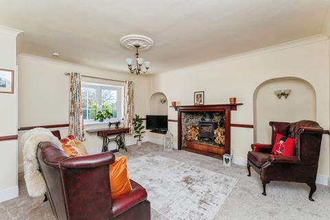 4 bedroom detached house for sale, Mynydd Llan, Babell, Holywell, Flintshire, CH8