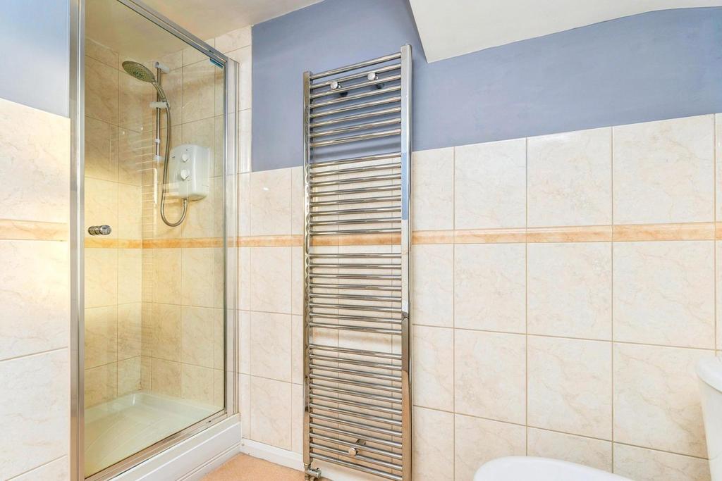 Bathroom/Shower Room