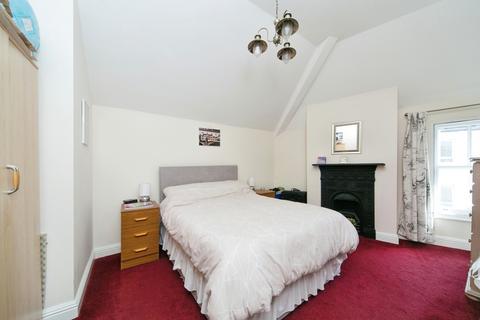 2 bedroom flat for sale, Deganwy Castle Apartments, Station Road, Deganwy, Conwy, LL31
