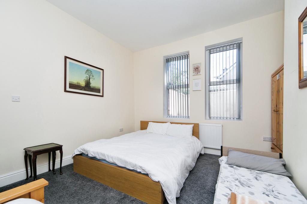 Flat 1