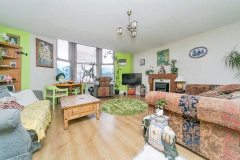 2 bedroom flat for sale, 39 Great Ormes Road, Llandudno, Conwy, LL30